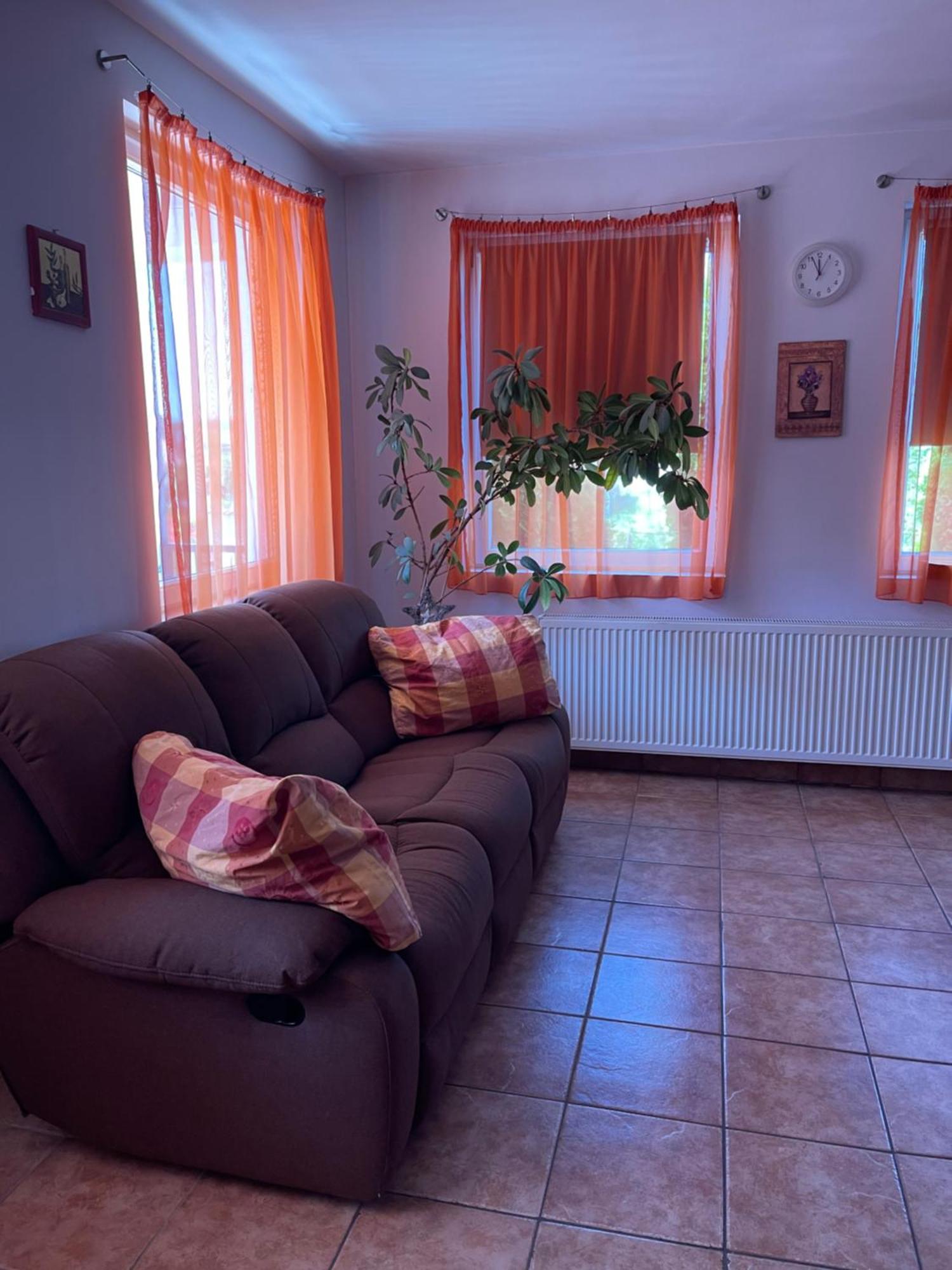 Panni Vendégház Egerszalók Exterior foto