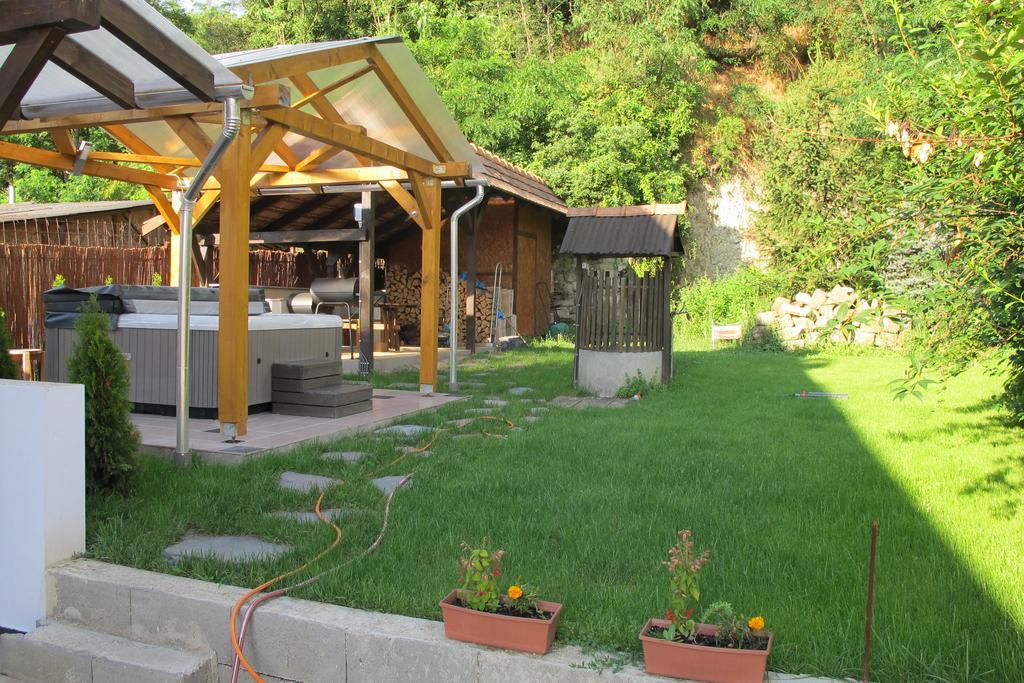 Panni Vendégház Egerszalók Exterior foto